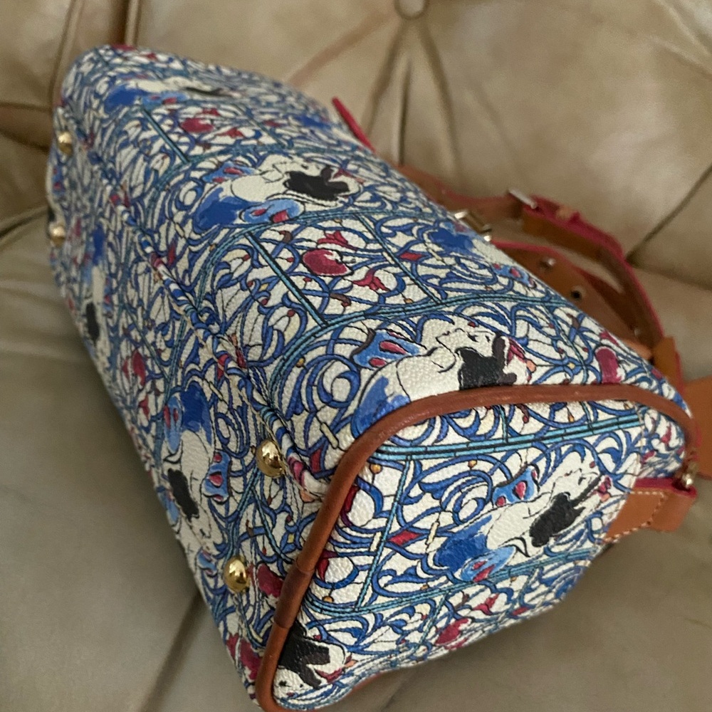 Disney Dooney & Bourke Snow White Mini Satchel 80th Dream Big Princess - Picture 10 of 16